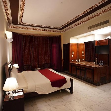 Legend Palace Islamabad Hotel Ngoại thất bức ảnh